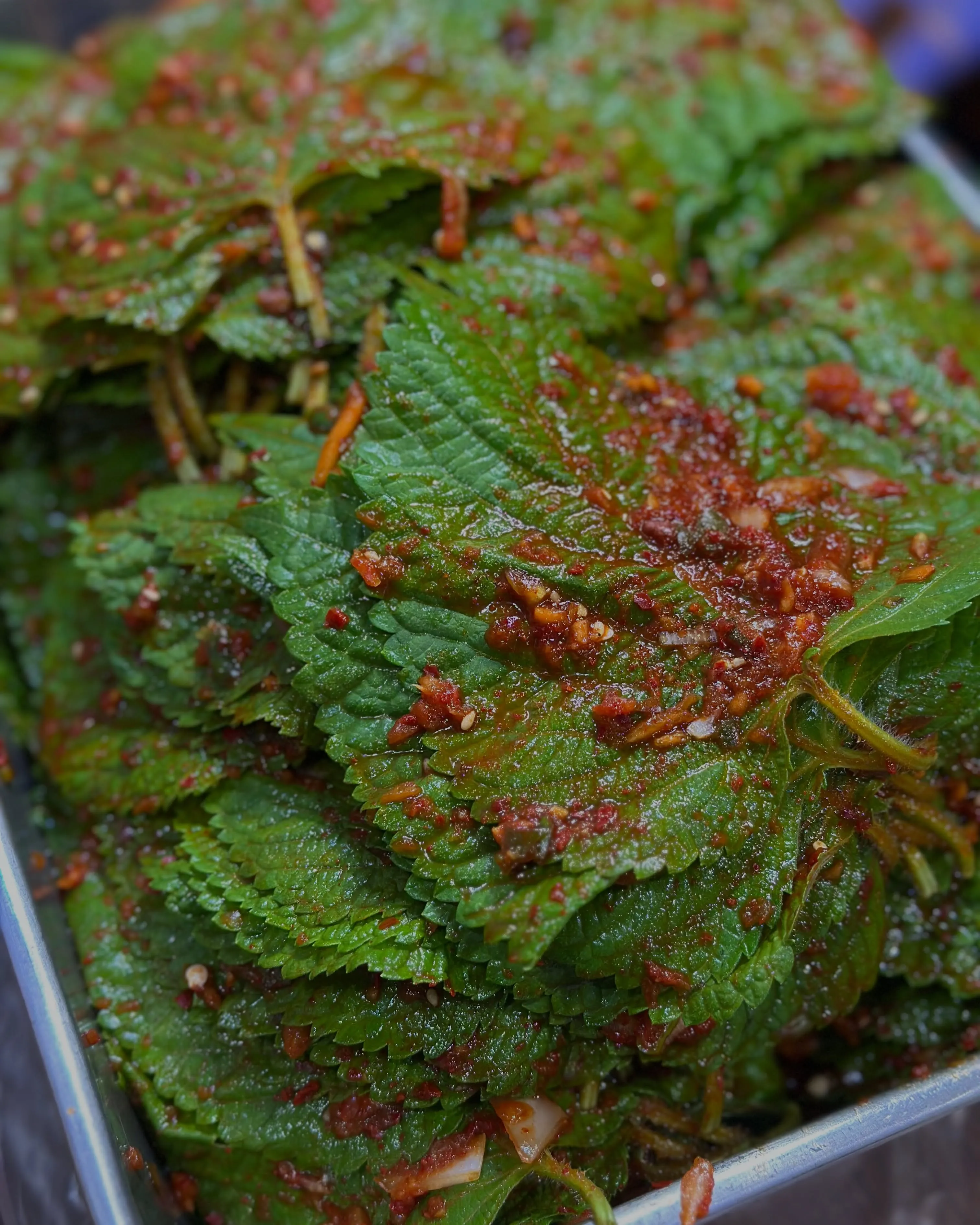 🍃アレンモクのエゴマの葉キムチは、沖縄県産の無農薬エゴマの葉...