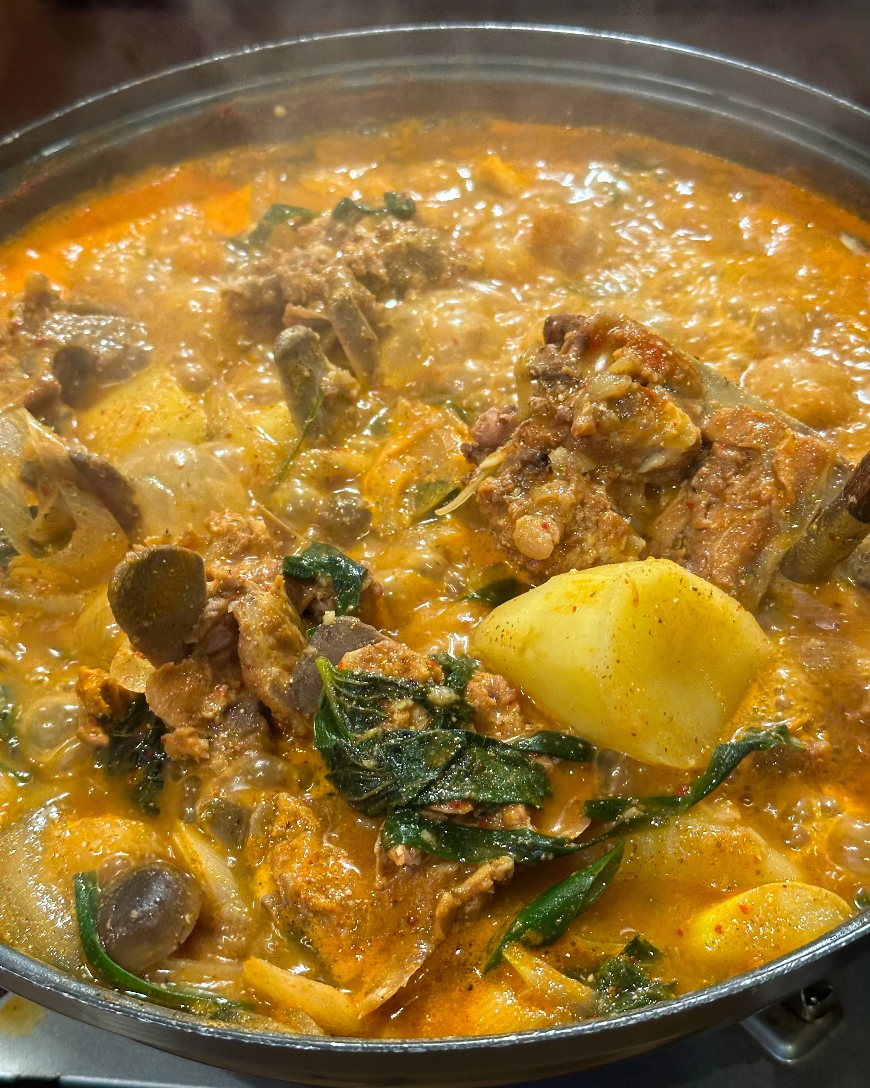 🥘 カムジャタン